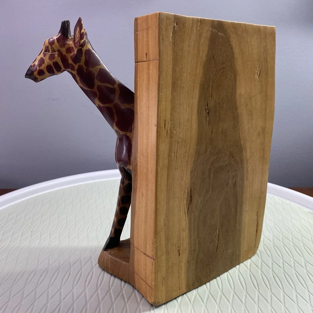 N/A giraffe book